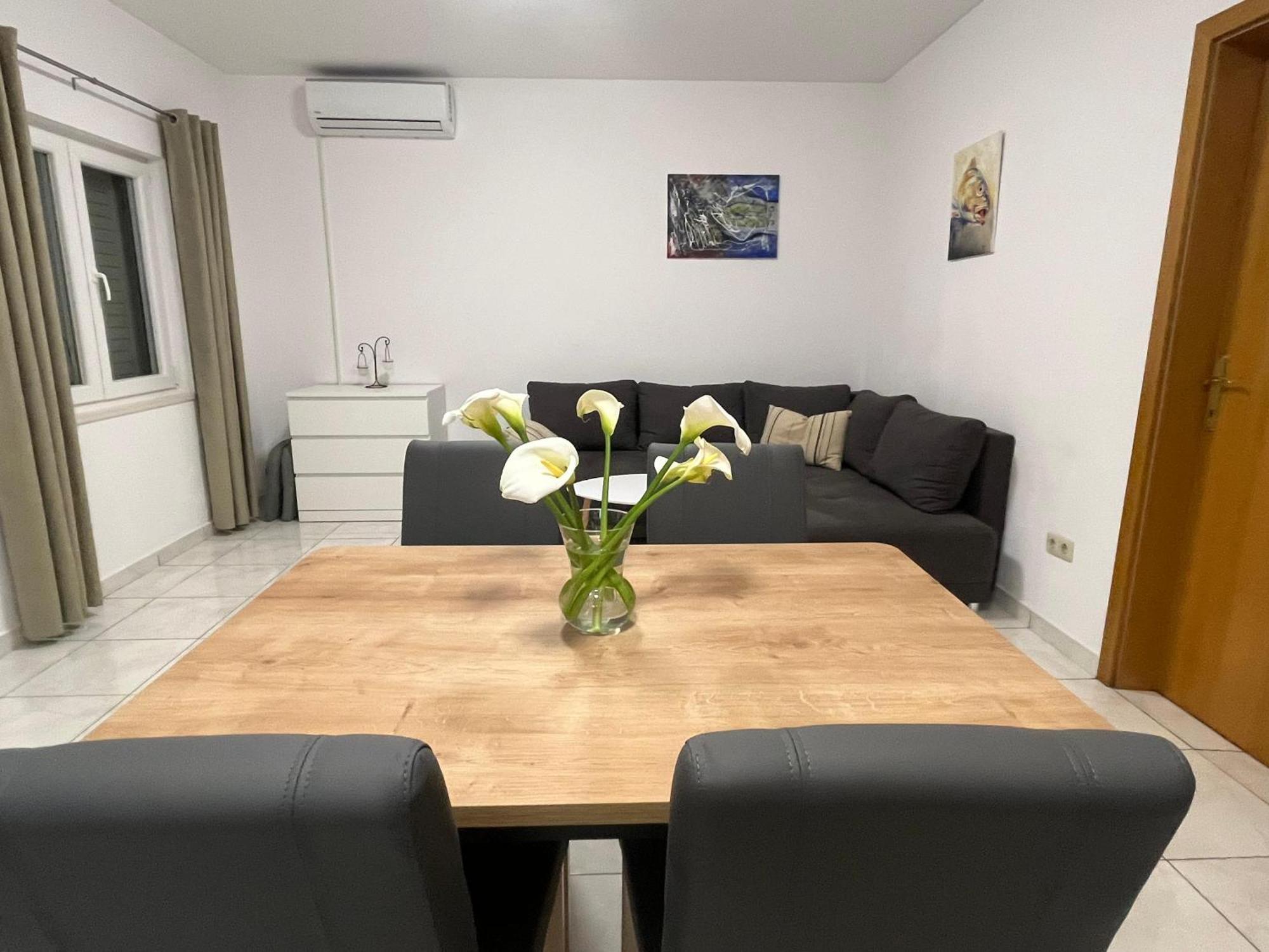 Apartman Krsticevic Metković Zewnętrze zdjęcie